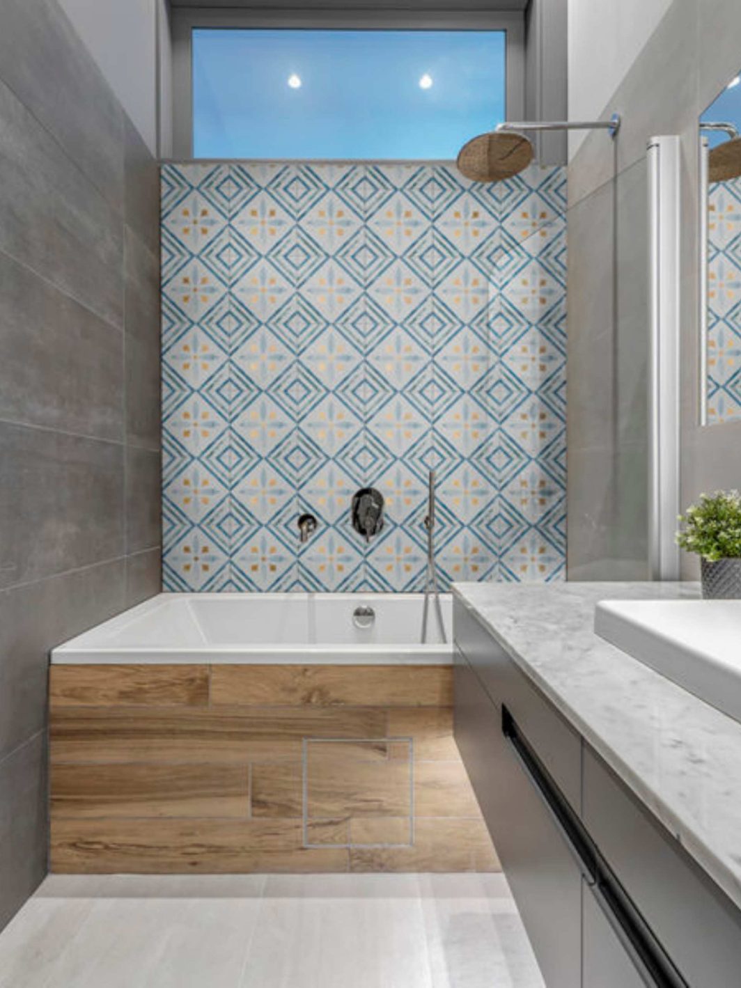 azulejo essence